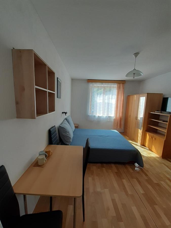 Penzion Fontána Mikulov Esterno foto