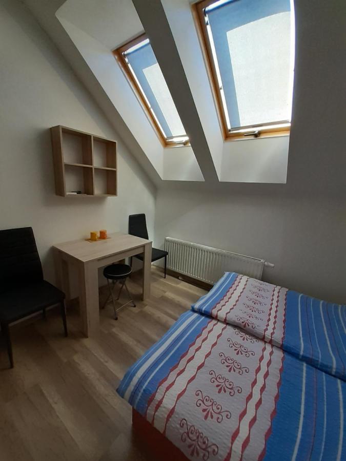 Penzion Fontána Mikulov Esterno foto