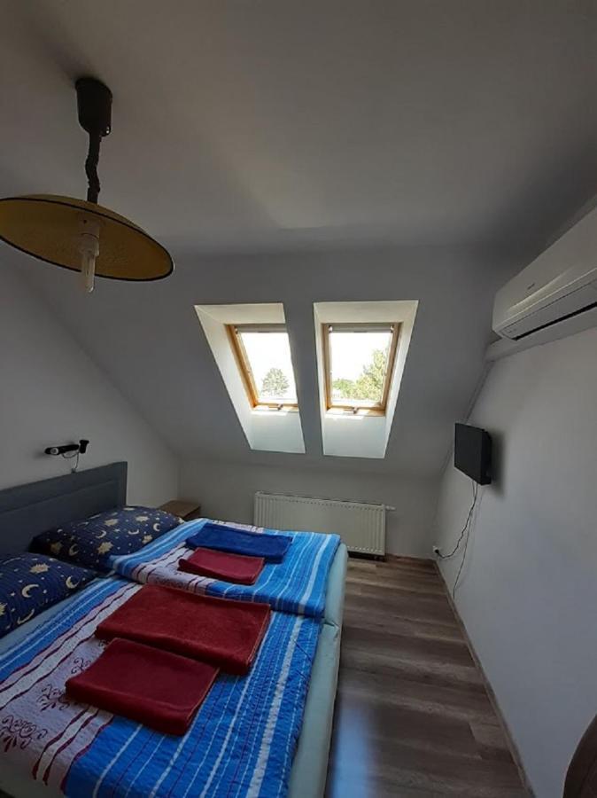 Penzion Fontána Mikulov Esterno foto